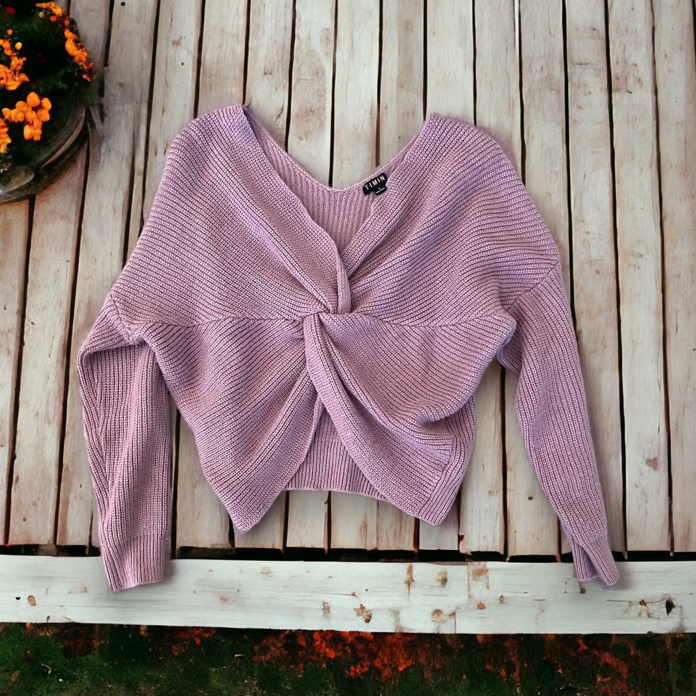 Women's Lavender Dusty Purple Cropped Off The Shoulder Twist Front Sweater